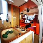 Rent A Blueclassics 's Campervan Combi J9 En Algarve Au Portugal 豪华帐篷